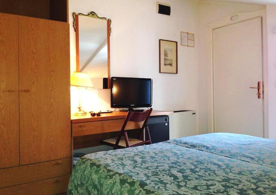 La Residenza Del Grand Hotel Gabicce Mare Oda fotoğraf